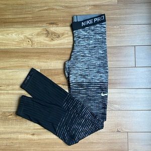 Nike Pro Hyperwarm leggings